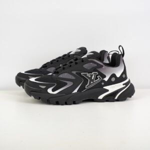 LV Runner Tatic Black