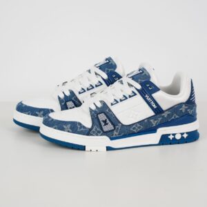 LOUIS VUITTON LV Trainer Sneaker 1A9JGV in Grey Monogram Suede and Calf Leather